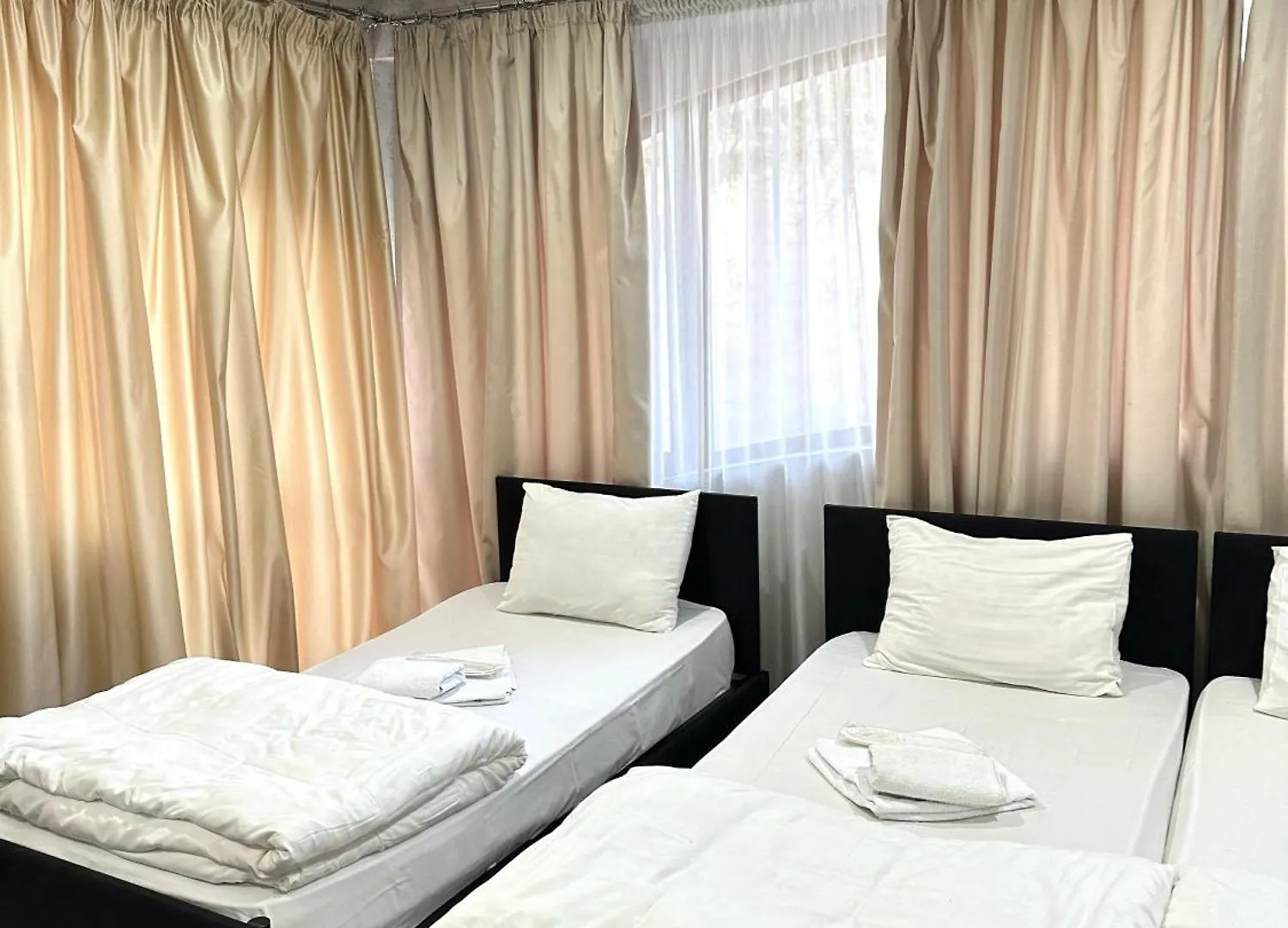 **  Hotel Alaverdi Palace Tbilisi Gruzja